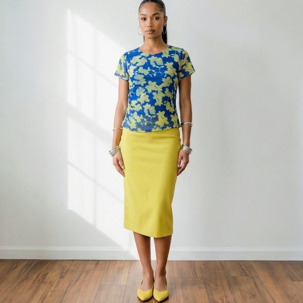 Calvin Klein Women's Floral Short Sleeve Top XL Mesh Stretch Ruch Pullover Lined